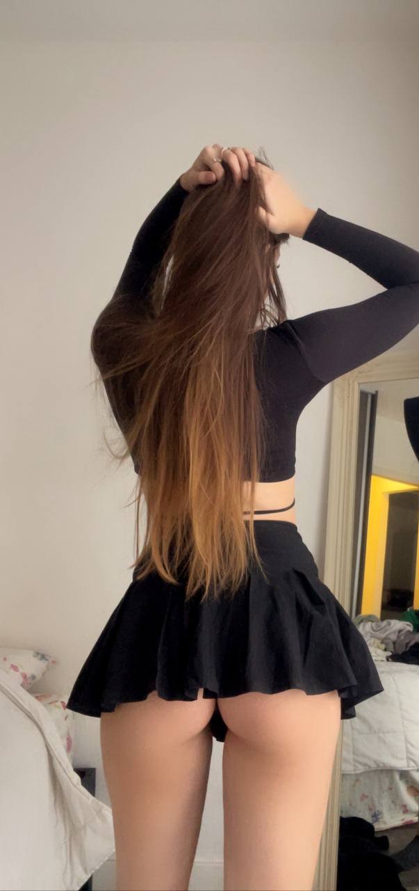 Photo Lola La Fleur in Bata