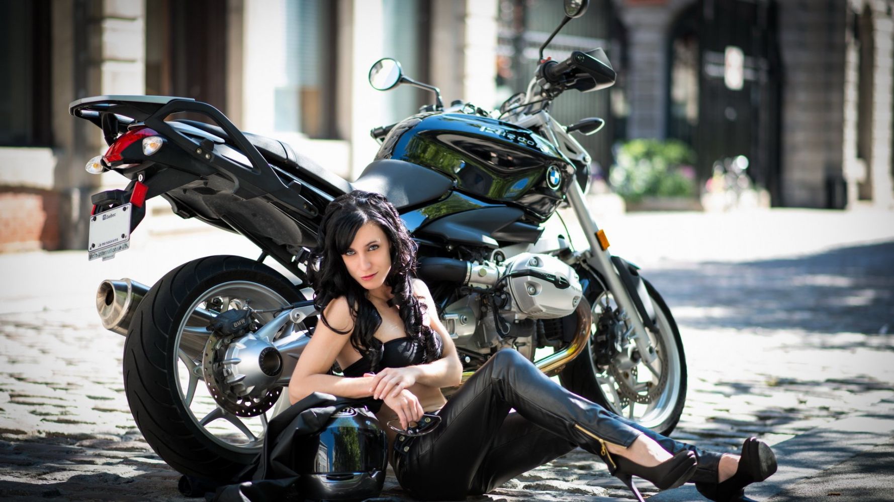 European women on bikes in Bata