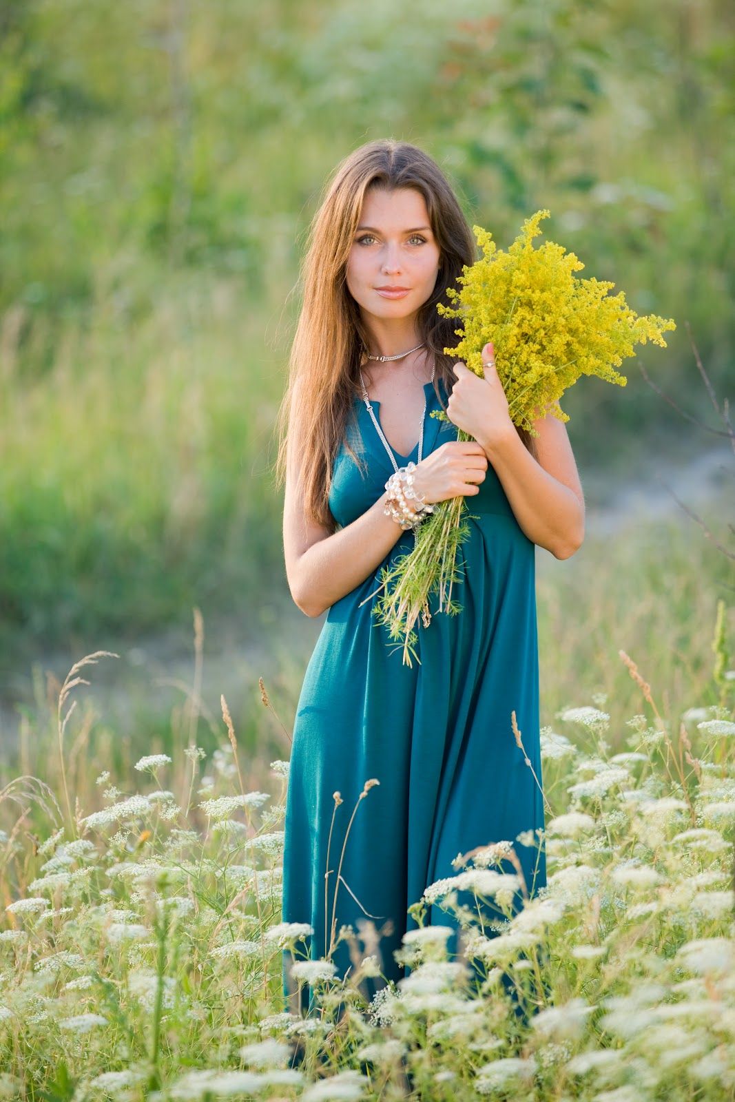 Slavic women in Bata